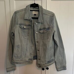 Universal Thread Light Denim Jacket